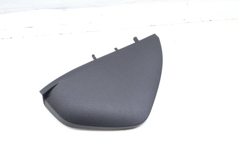 Dash Panel End Cap / Trim 4M8857086 — Used (SKU 700752)