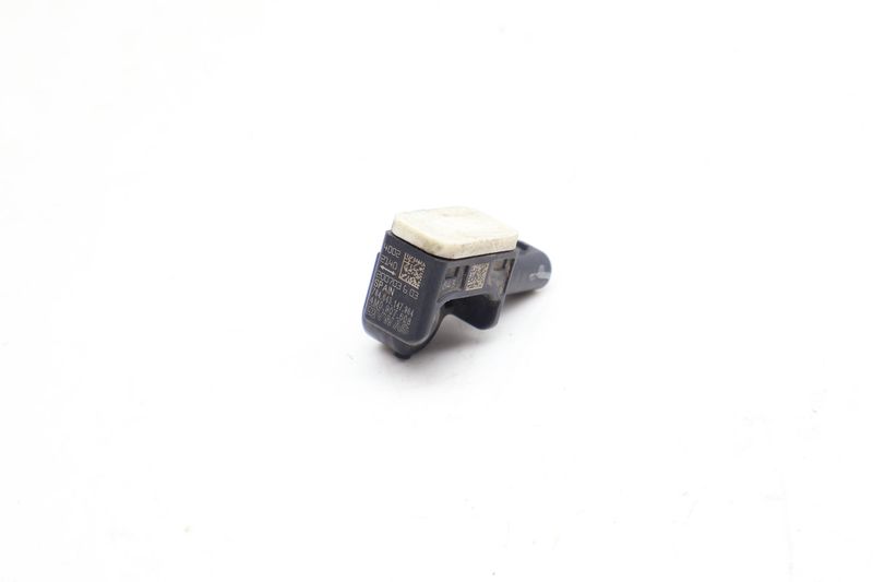 Acceleration Sensor 4M0907508 — Used (SKU 701095)
