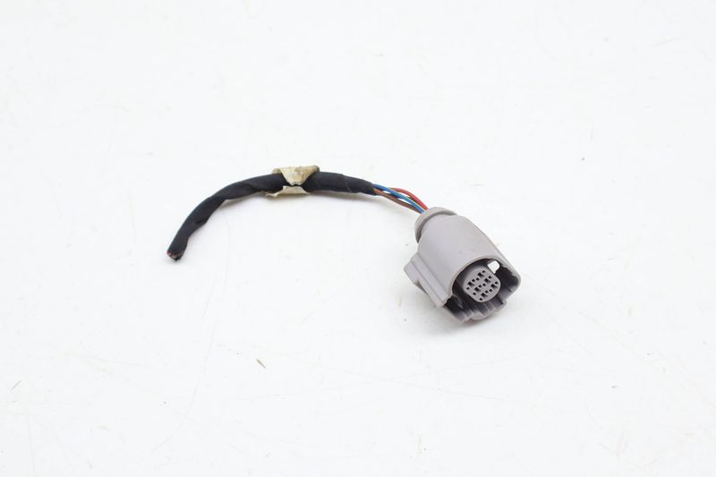 Tail Light Wiring Harness Connector / Pigtail (6-PIN) 4H0973713F — Used (SKU 700926)