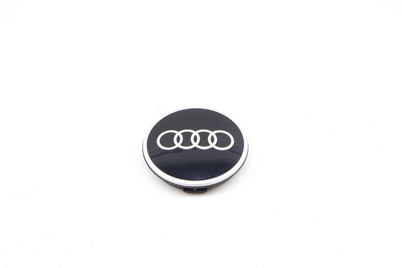 Wheel Center Cap 81A601170 — Used (SKU 700831)