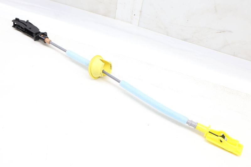 Interior Door Handle Release / Bowden Cable 51227474349 — Used (SKU 624766)