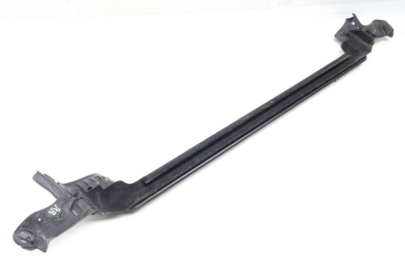 Door Window Frame Seal / Weather Stripping 7483106 — Used (SKU 624990)
