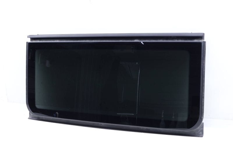 Sunroof / Sun Roof Glass Panel 9466550 — Used (SKU 624663)
