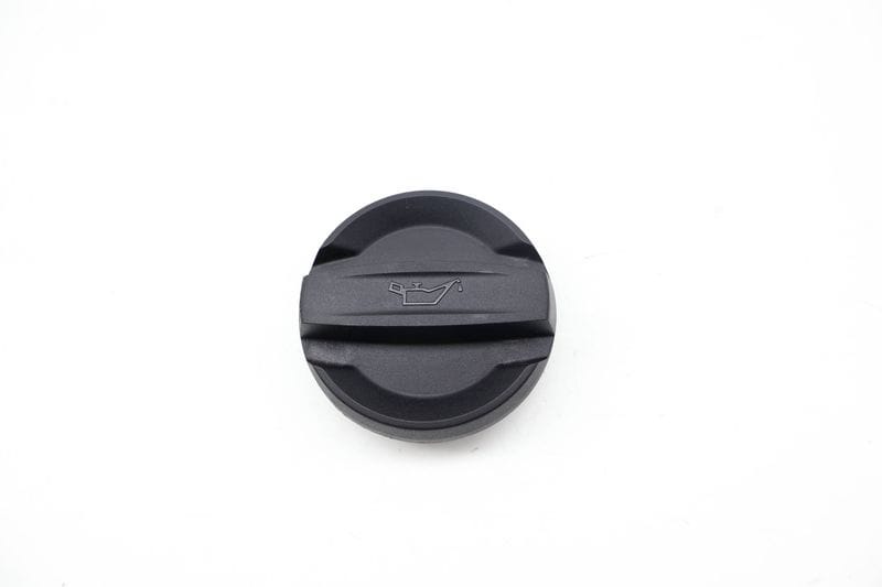 Engine Oil Cap 11128654637 — Used (SKU 727673)