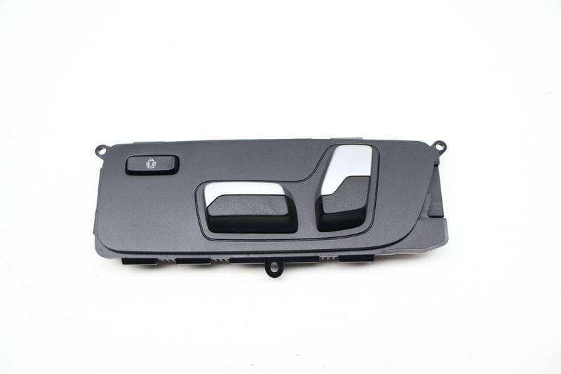 Seat Adjustment Switch 61319390117 — Used (SKU 727531)