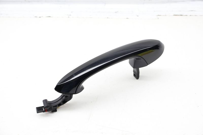 Exterior Door Handle w/ Comfort Access 51218492018 — Used (SKU 727911)