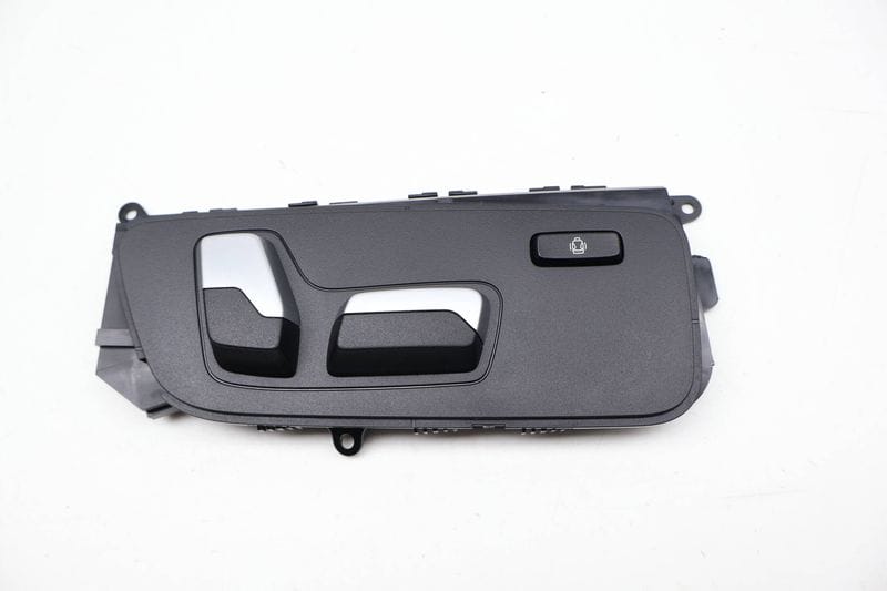 Seat Adjustment Switch 61319390110 — Used (SKU 727532)