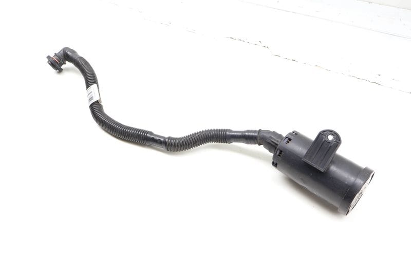 Fuel Evap Charcoal Canister Hose / Line w/ Filter 16137466189 — Used (SKU 728093)