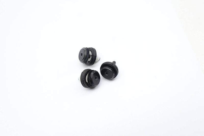 Interior Door Panel Clip Set (3) 5A4BA83 — Used (SKU 728190)
