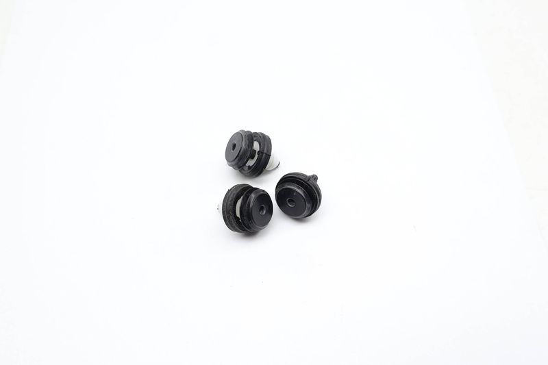 Interior Door Panel Clip Set (3) 5A4BA83 — Used (SKU 728191)