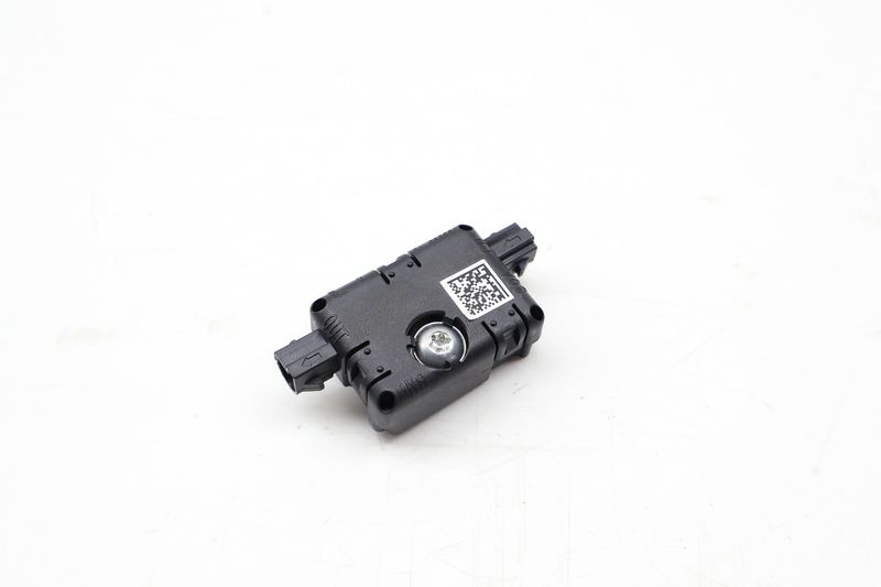 Radio Antenna Signal Trap Circuit 65206832256 — Used (SKU 727644)