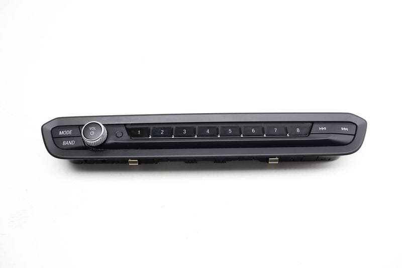 Radio / Stereo Unit 61317949454 — Used (SKU 727564)