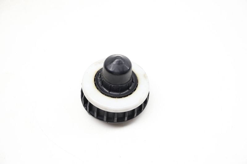 Upper Spring Rubber Mount 33506875395 — Used (SKU 728050)