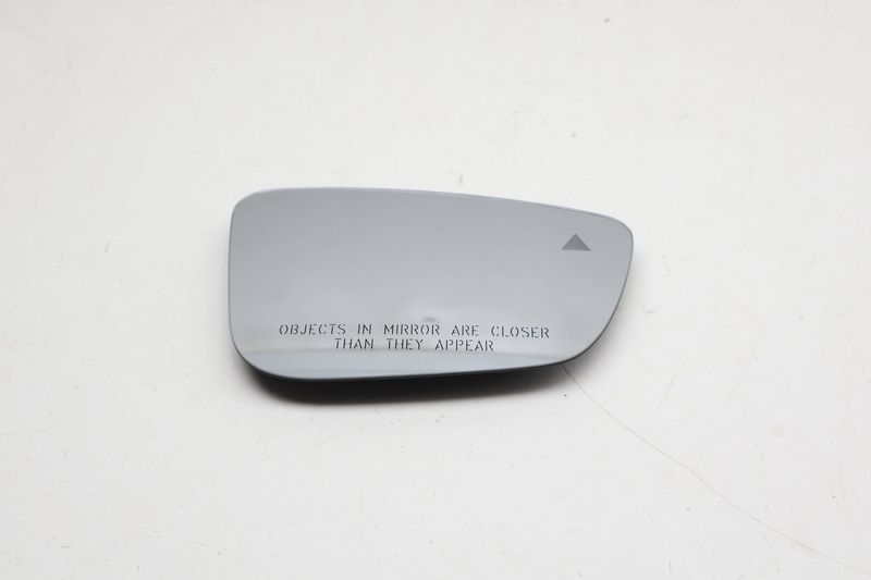 Side View Mirror Glass w/ Blind Spot 51169492762 — Used (SKU 727916)