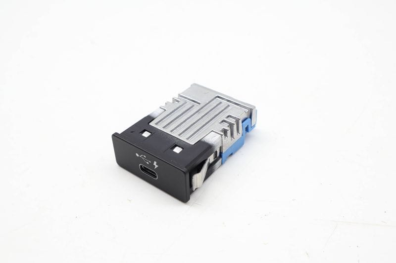 USB-C Port / Module 84108711939 — Used (SKU 727578)