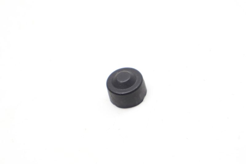 Windshield Wiper Arm Cap 52108119867 — Used (SKU 728230)
