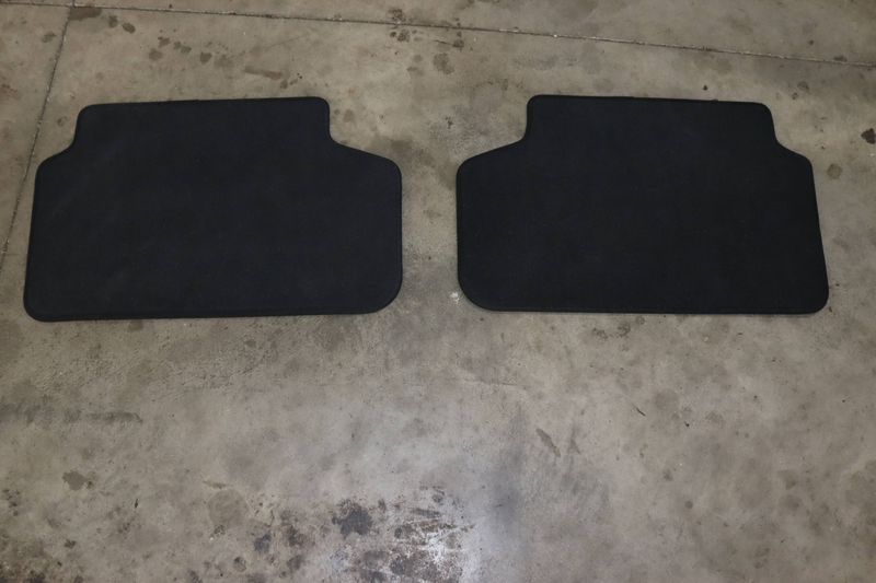 BMW Complete Carpet Floor Mat Set 51478090555