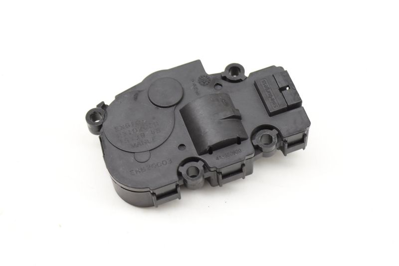 HVAC Flap / Servo Air Motor / Actuator 64119384023 — Used (SKU 600113)