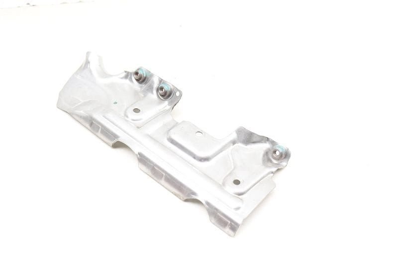 Center Turbo / Turbocharger Mount / Heat Shield 11658689725 — Used (SKU 600012)