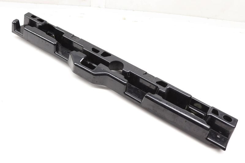 Side Skirt / Rocker Panel Mount Bracket 51777387344 — Used (SKU 600295)