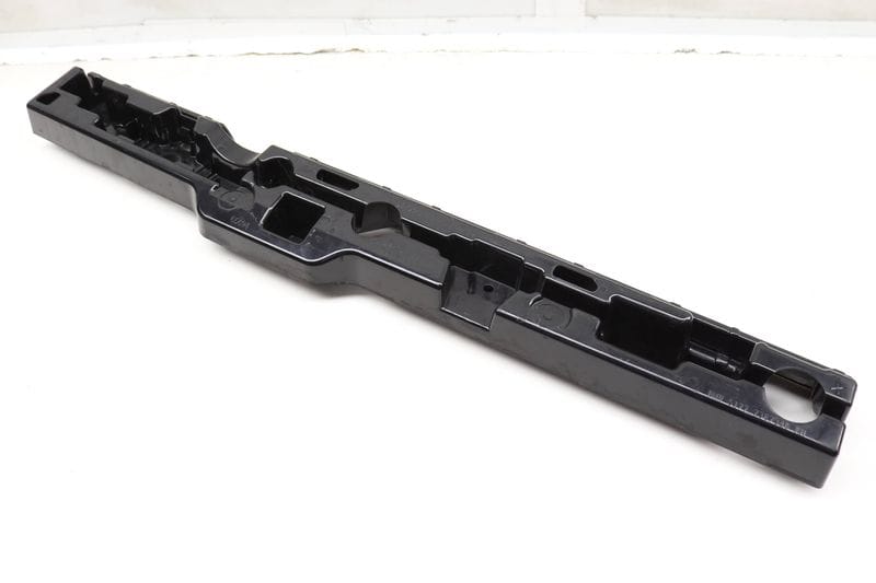 Side Skirt / Rocker Panel Mount Bracket 51777387346 — Used (SKU 600304)