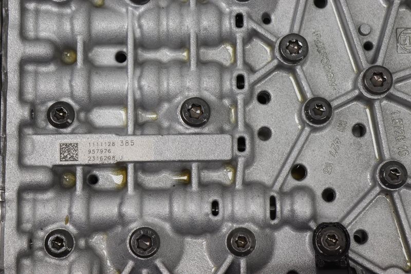 BMW Transmission Valve Body / Mechatronic (GA8HP76X)