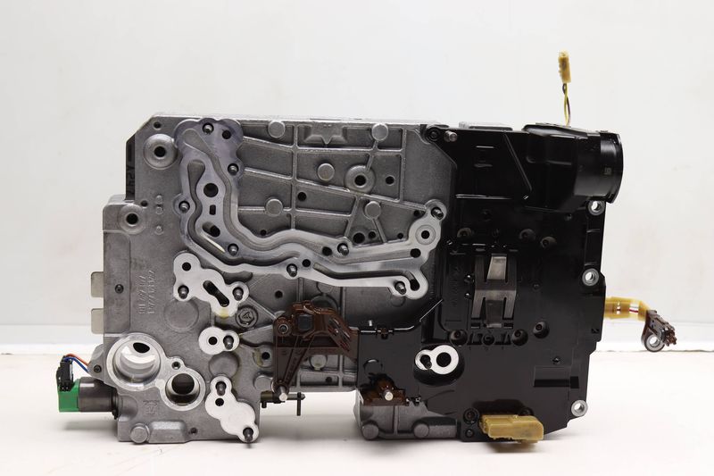 BMW Transmission Valve Body / Mechatronic (GA8HP76X)