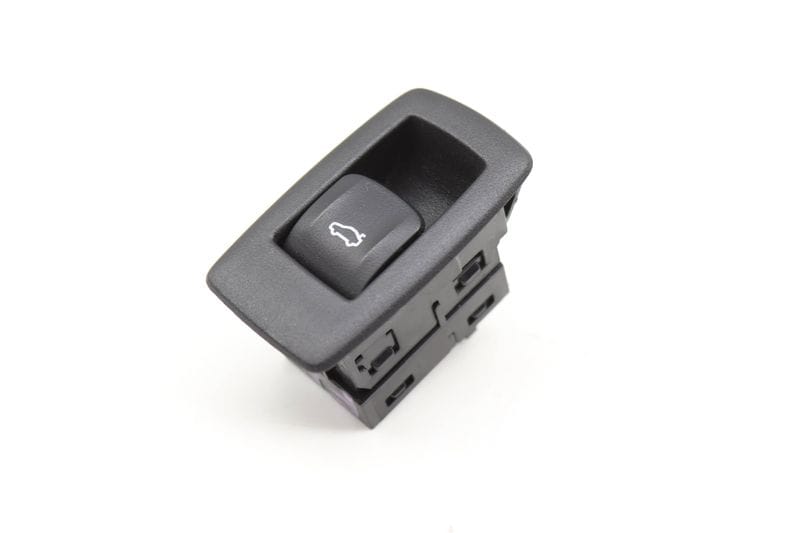 Trunk / Hatch Release Switch 61319327029 — Used (SKU 600127)
