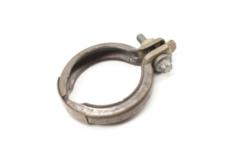 Turbo / Exhaust Manifold Clamp 8088736 — Used (SKU 600405)
