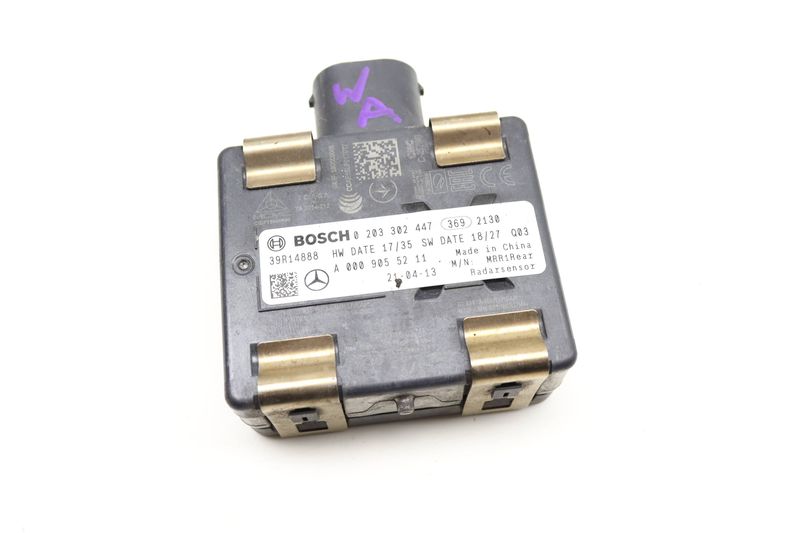 Blind Spot Detection Warning Sensor 0009055211 — Used (SKU 561148)