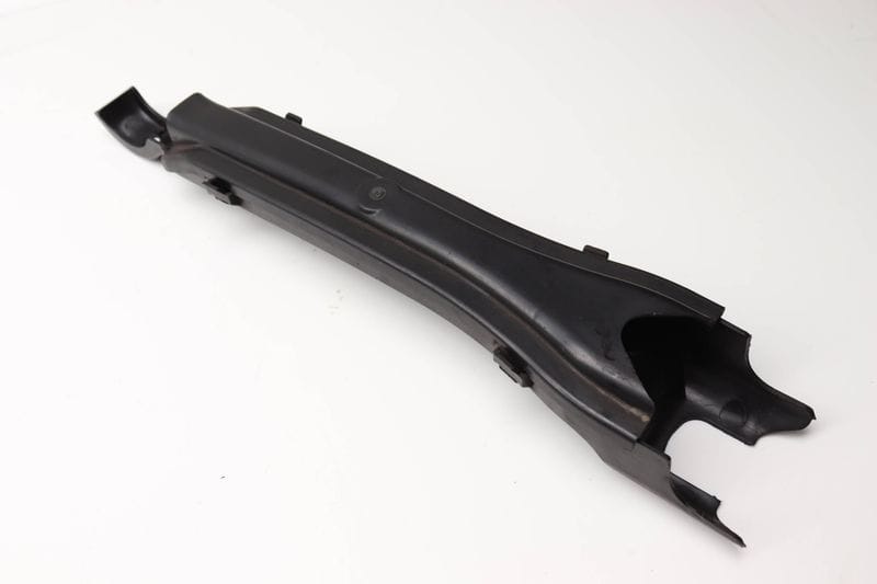 Lower Control / Track Arm Cover 2053523800 — Used (SKU 560909)