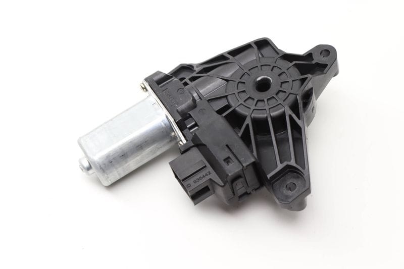 Window Motor 2139060502 — Used (SKU 561439)