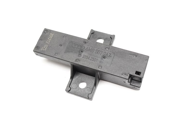 Kessy / Keyless Entry Antenna 4M0907247 — Used (SKU 541197)