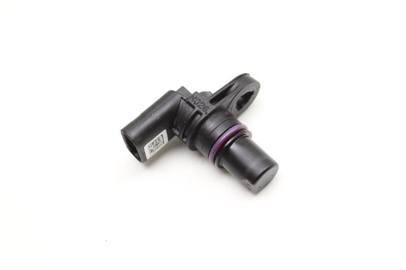 Cam / Camshaft Sensor 04C907601K — Used (SKU 598489)
