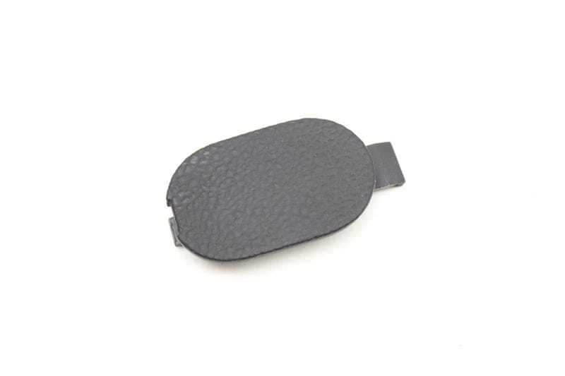 Center Console Screw Cap / Cover 3G0863359 — Used (SKU 598564)