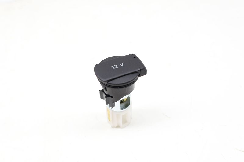 12V Power Outlet 1K0919309 — Used (SKU 723327)