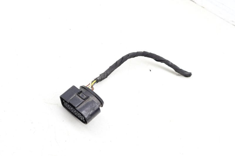 14-PIN Wiring Harness Connector / Pigtail 3C0973737 — Used (SKU 706375)