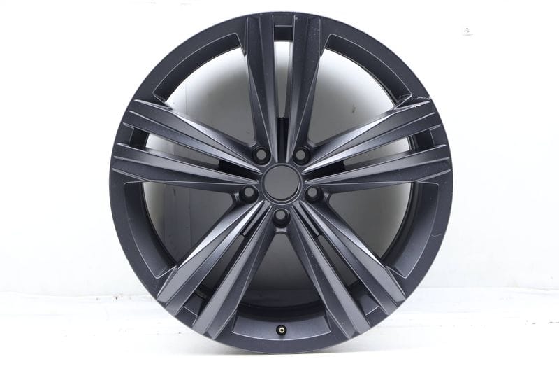 20" Inch Alloy Wheel / Rim (5-DOUBLE SPOKE) 3QF601025S — Used (SKU 668682)