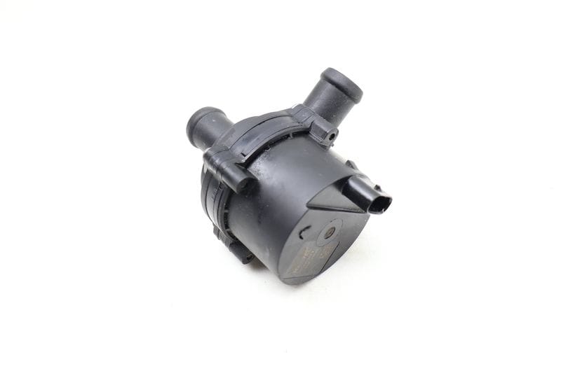 Auxiliary Coolant / Water Pump 5Q0965567B — Used (SKU 705875)