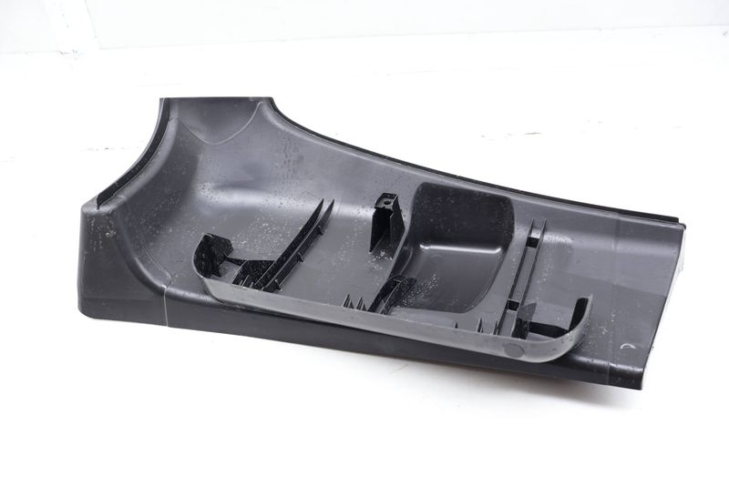 Cabin Air Intake Duct / Screen Cover 3CN815159 — Used (SKU 723454)