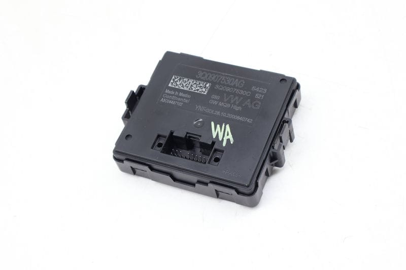 Can-Bus Gateway Module / Computer 3Q0907530AG — Used (SKU 668767)
