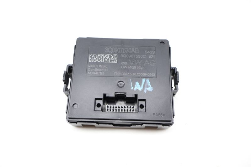 Can-Bus Gateway Module / Computer 3Q0907530AG — Used (SKU 723146)