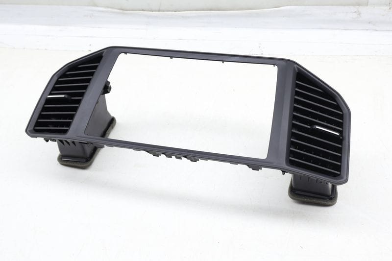 Center Dash Panel Trim w/ Air Vent 3CN858418J — Used (SKU 668624)