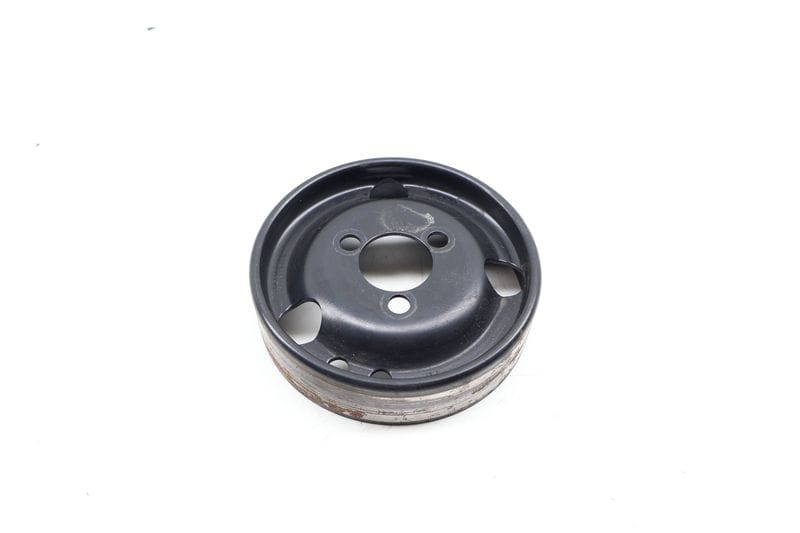 Coolant / Water Pump Pulley 021121031D — Used (SKU 706160)