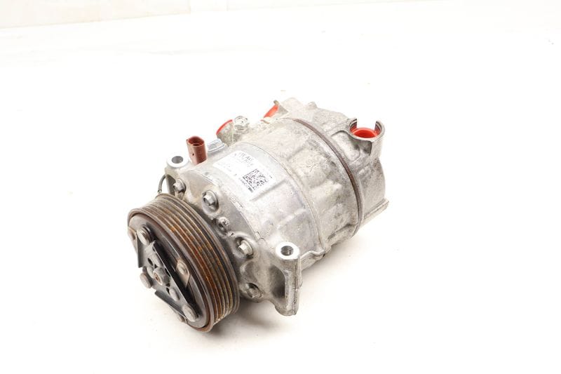AC Compressor 7N0816803E — Used (SKU 675606)