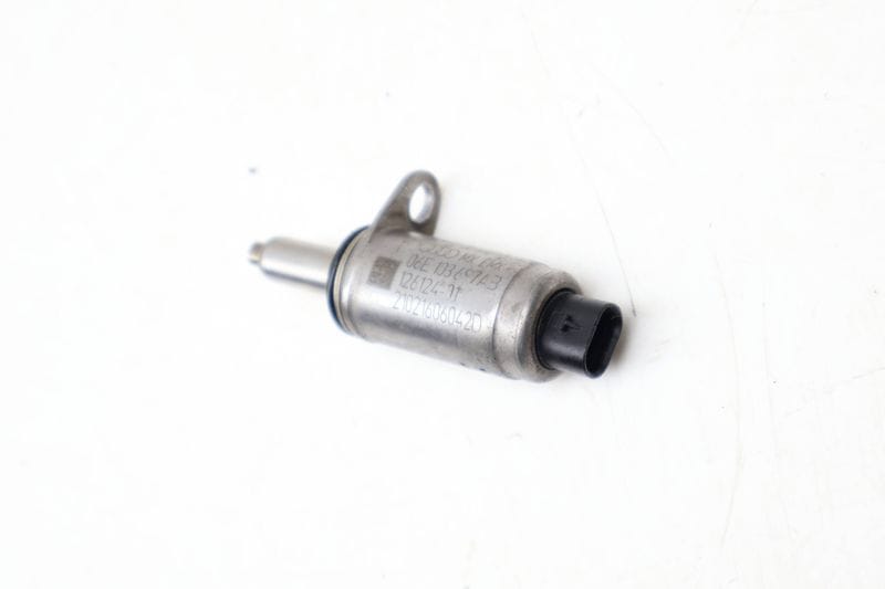 Cam Valve / Camshaft Adjustment Solenoid 06E103697AB — Used (SKU 675361)
