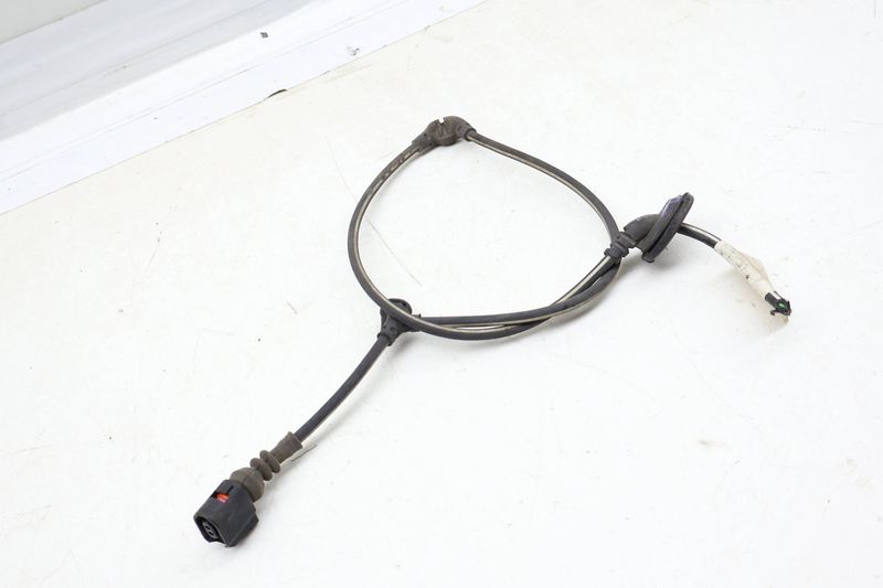 ABS / Speed Sensor Wiring Harness 3CN927903E — Used (SKU 675896)