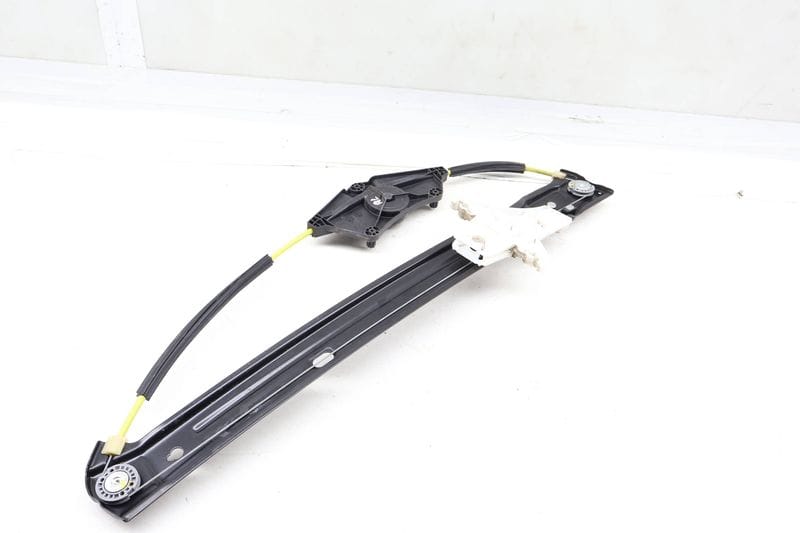 Window Regulator 3CM839461 — Used (SKU 675623)