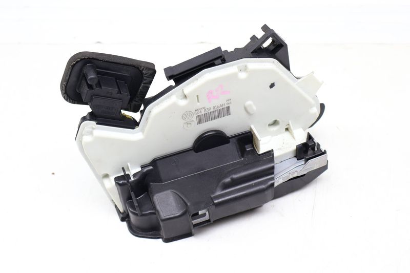 Door Latch / Lock Actuator 5K4839016AH — Used (SKU 675436)
