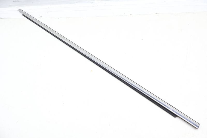 Outer Door Window Slot Seal / Trim 3CM839476 — Used (SKU 675518)
